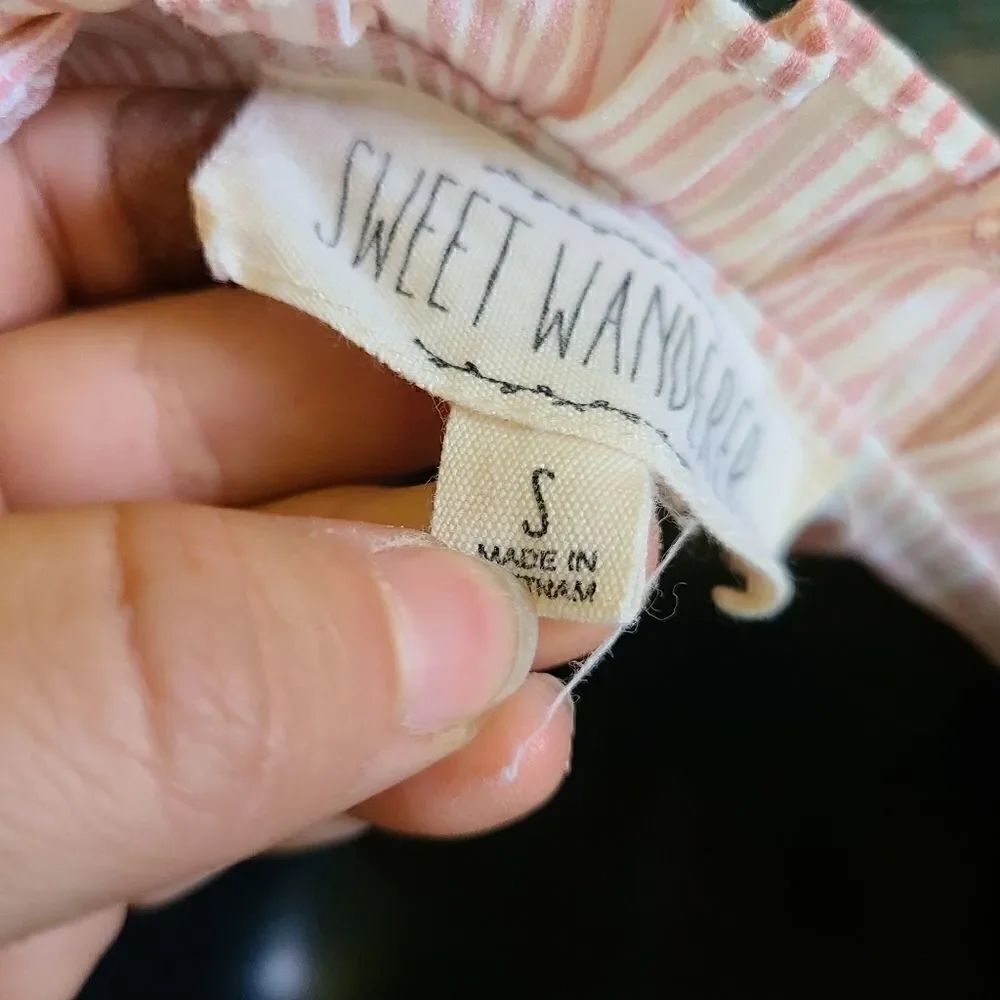 Sweet Wanderer Striped One Shoulder Top - Picture 7 of 8